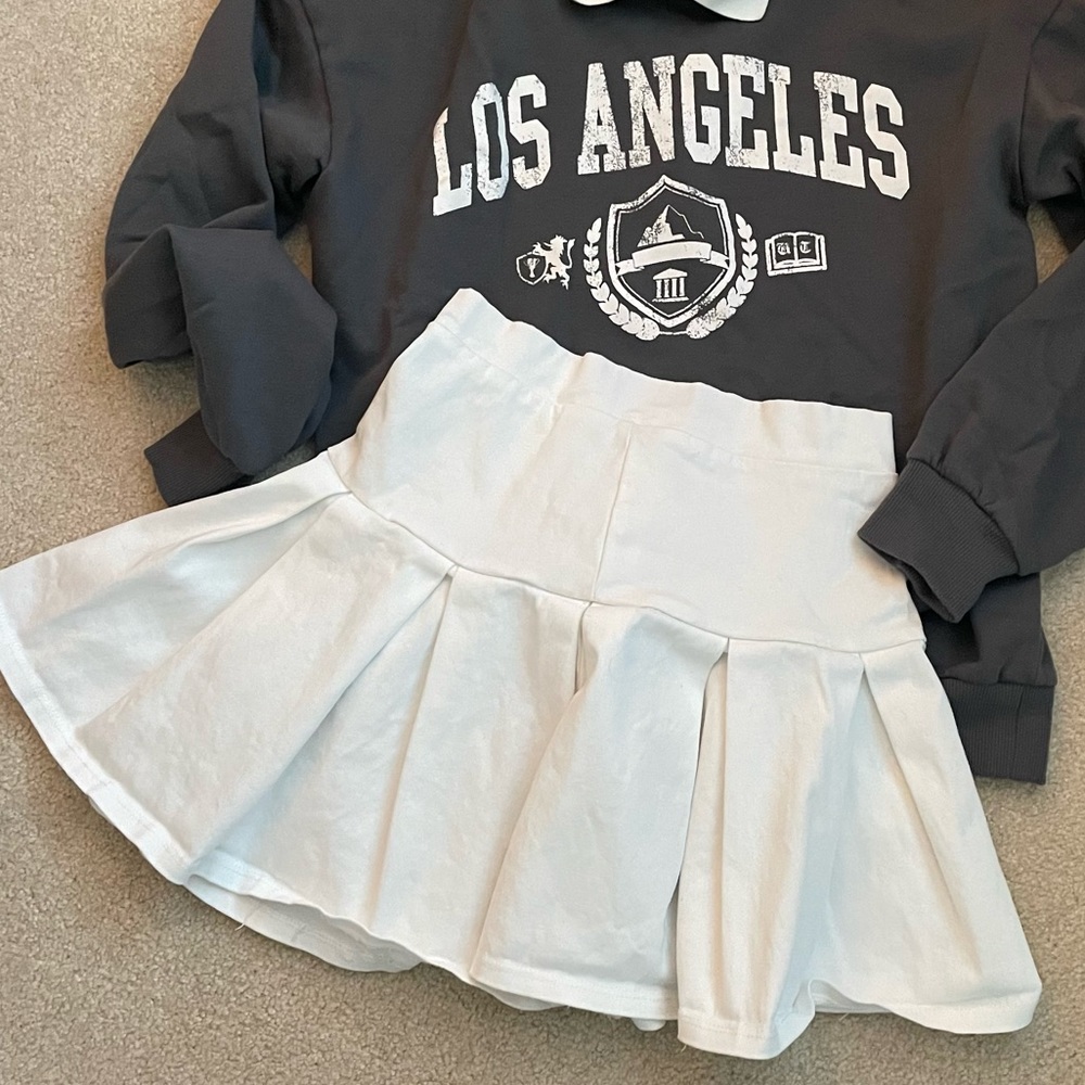 Cute white Skater skirt-Tilly’s